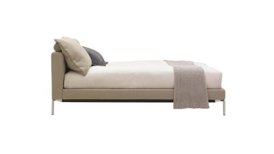 GeneralOption / Desktop / BlackMenu / Moov Bed designed by Piero Lissoni made by Cassina