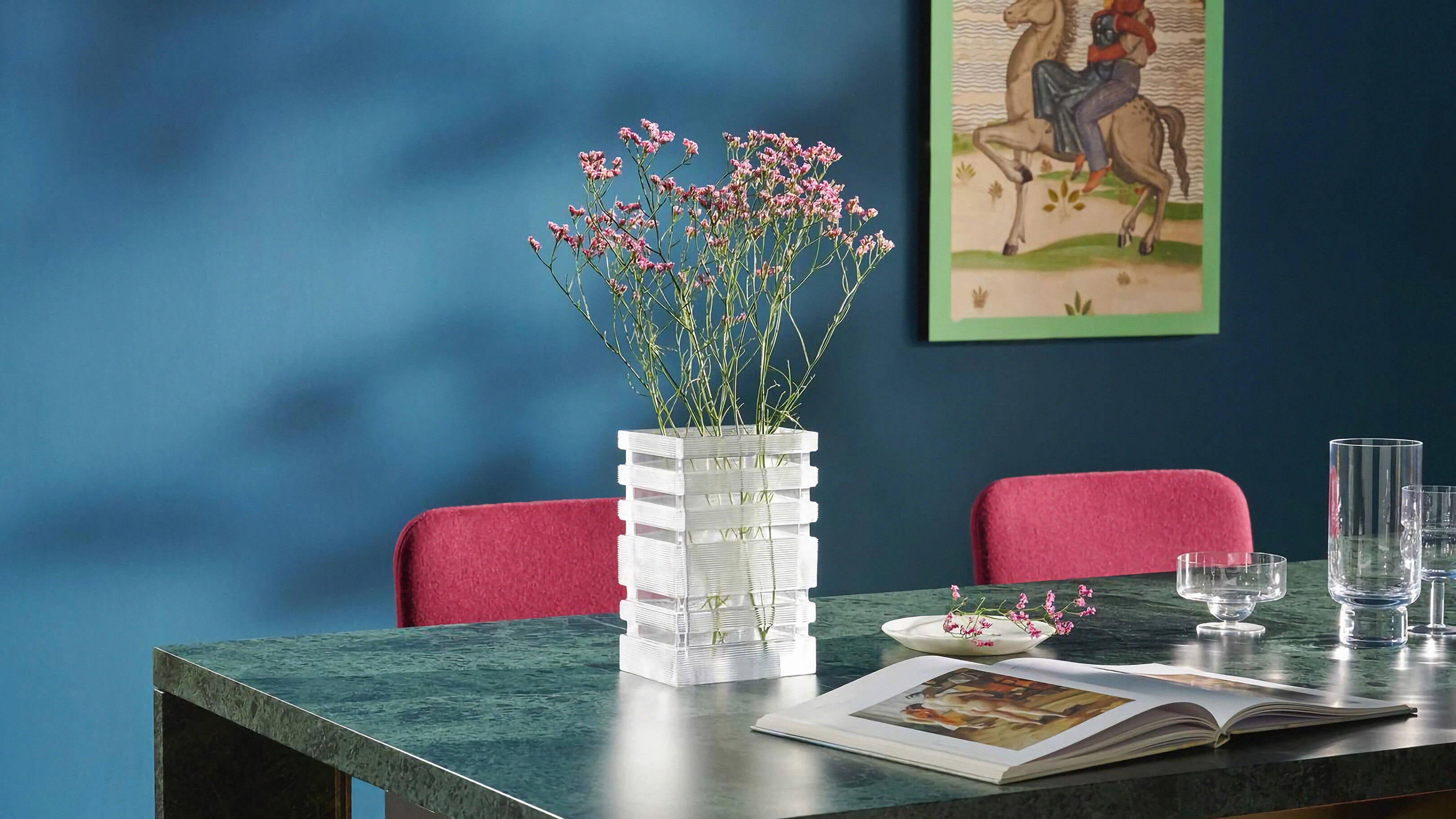 Desktop / WhiteMenu / Skyscraper Vase, designed by Bodil Kjaer made by Cassina
