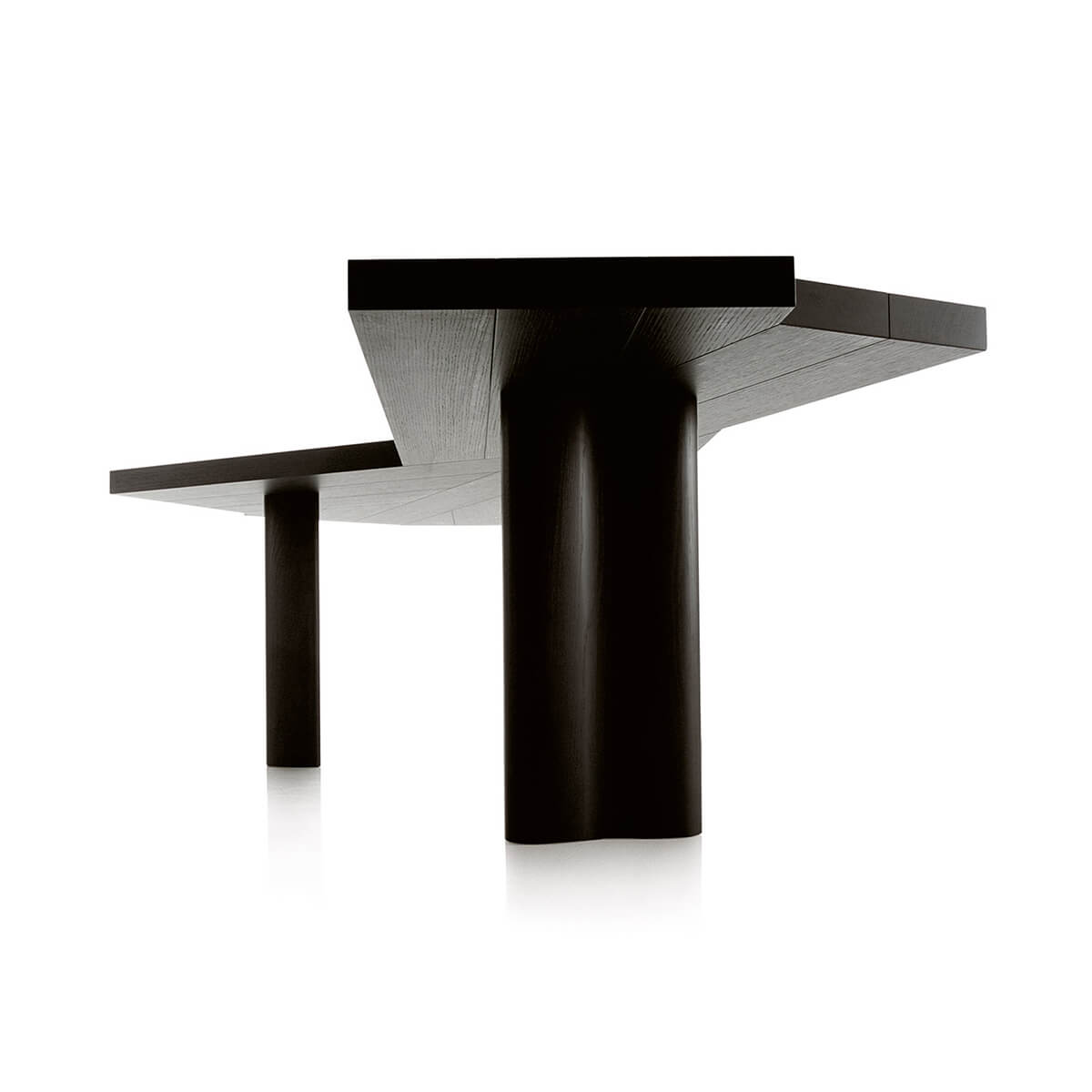 Mobile / BlackMenu / Ventaglio Table designed by Charlotte Perriand made by Cassina