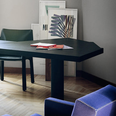 Mobile / WhiteMenu / Ventaglio Table designed by Charlotte Perriand made by Cassina