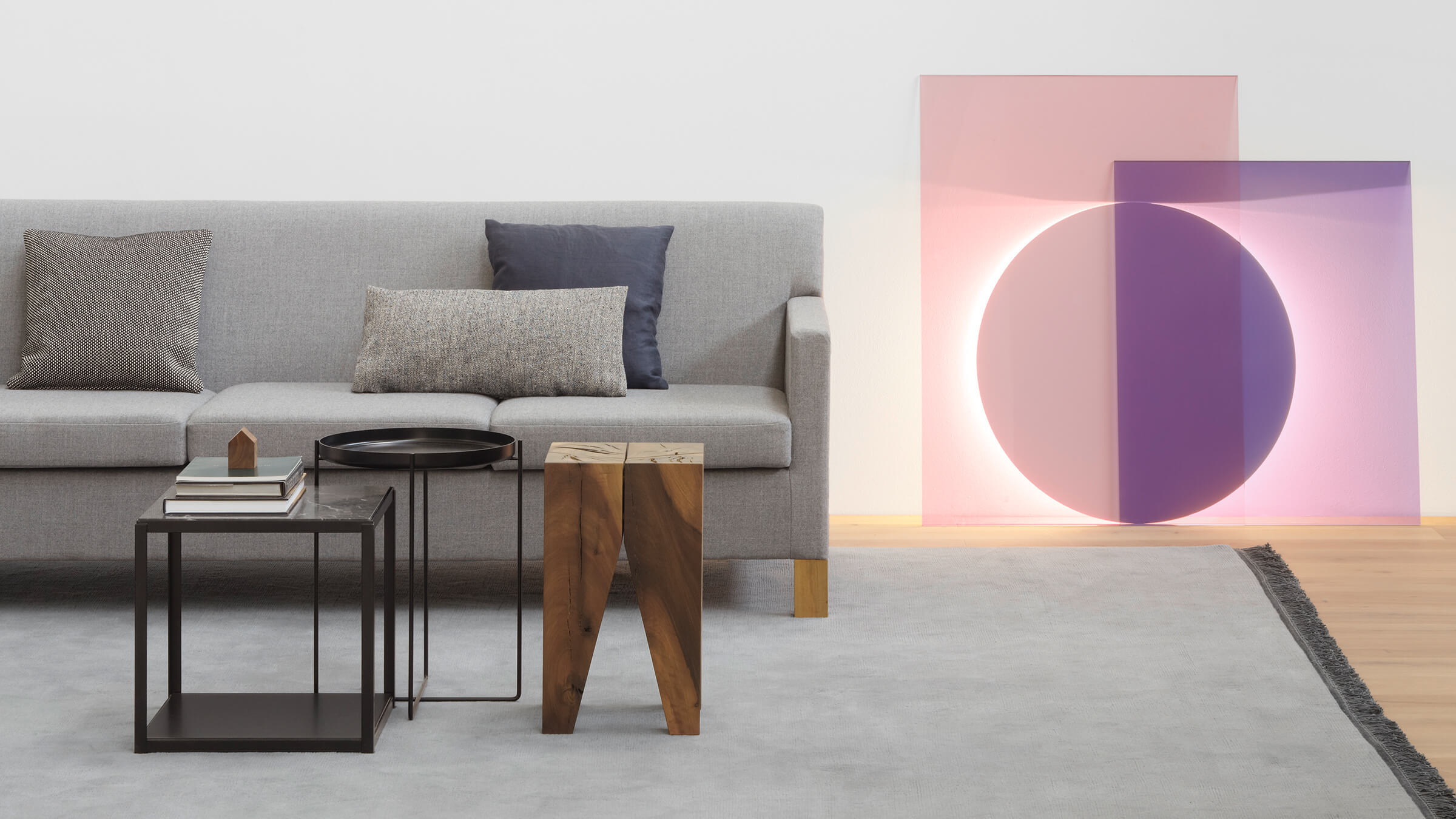 Flat Top / Walnut / Desktop / BlackMenu / Backenzahn Stool, designed by Philipp Mainzer