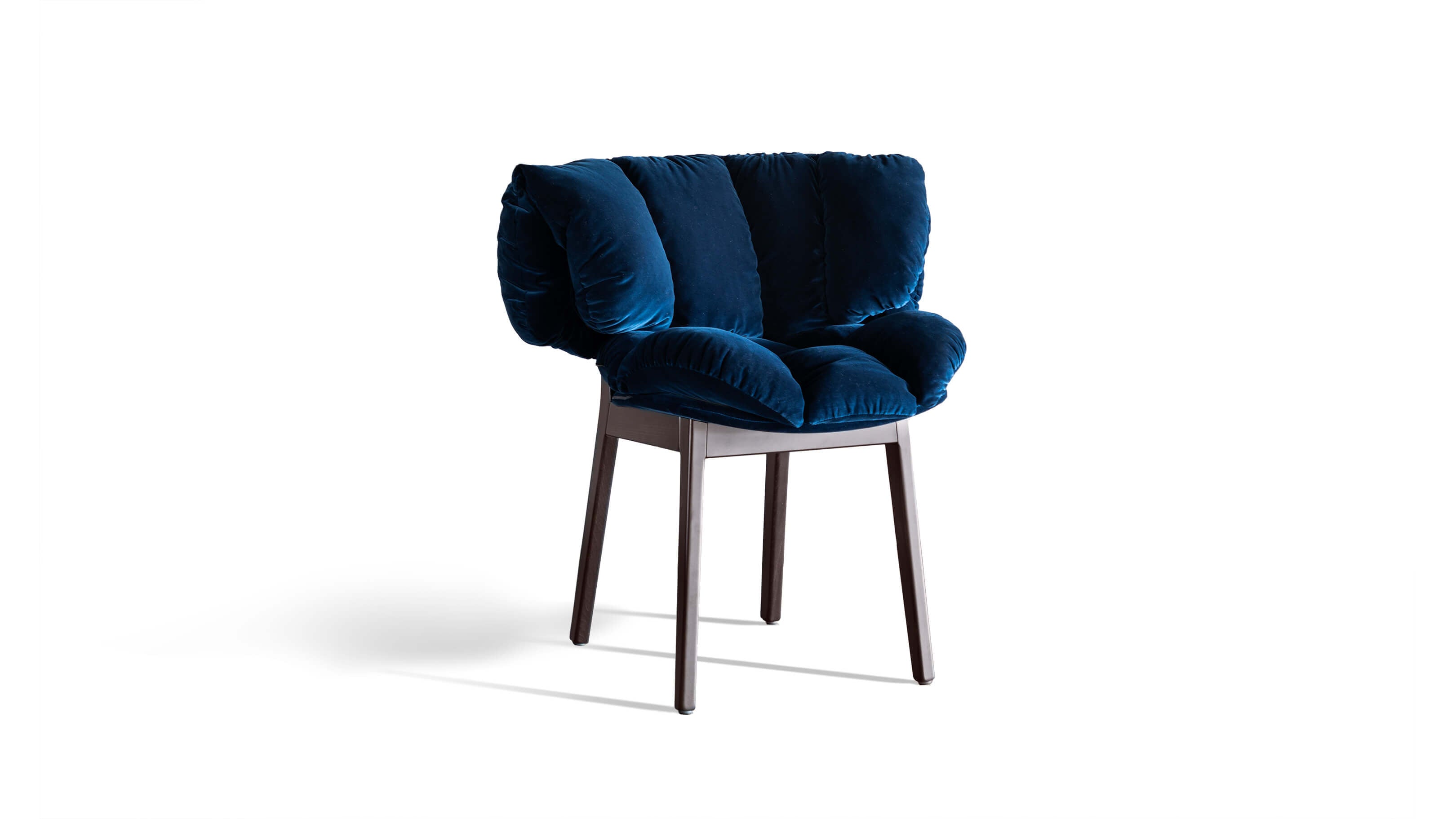 Desktop / BlackMenu / Blue Velvet Armchair, designed by Fernando & Humberto Campana