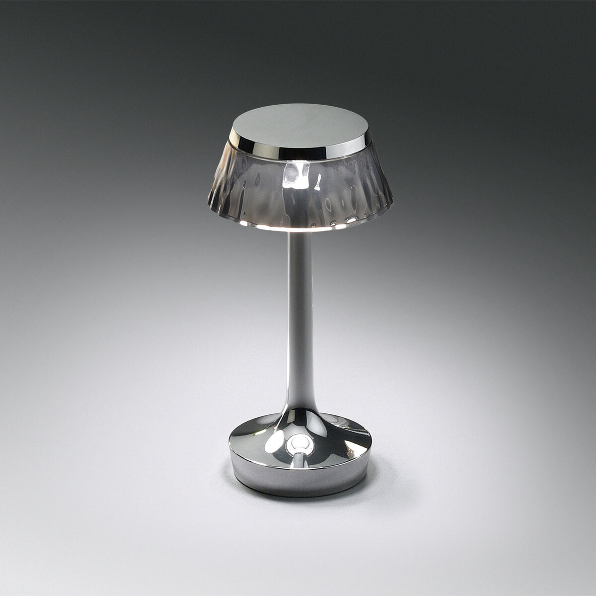 Fumée Crown / Mobile / WhiteMenu / Bon Jour Unplugged LED Table Lamp, designed by Philippe Starck made by Flos