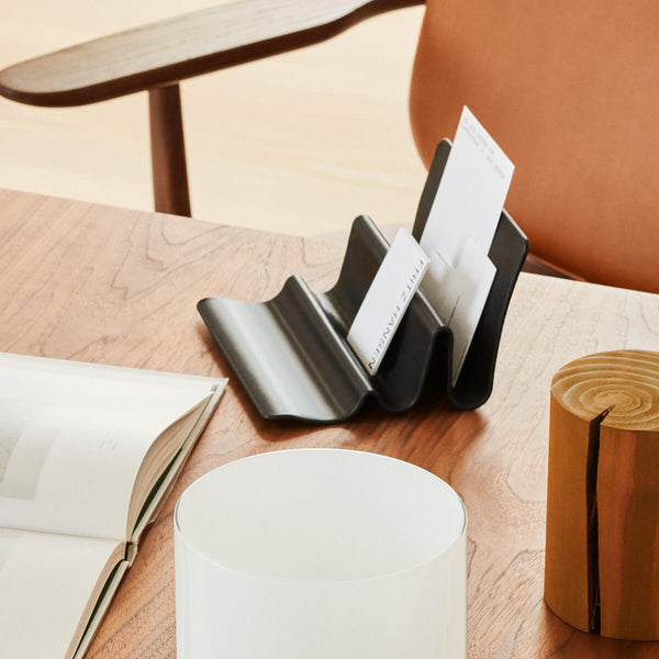 FRI-Wave-desk-organizer-