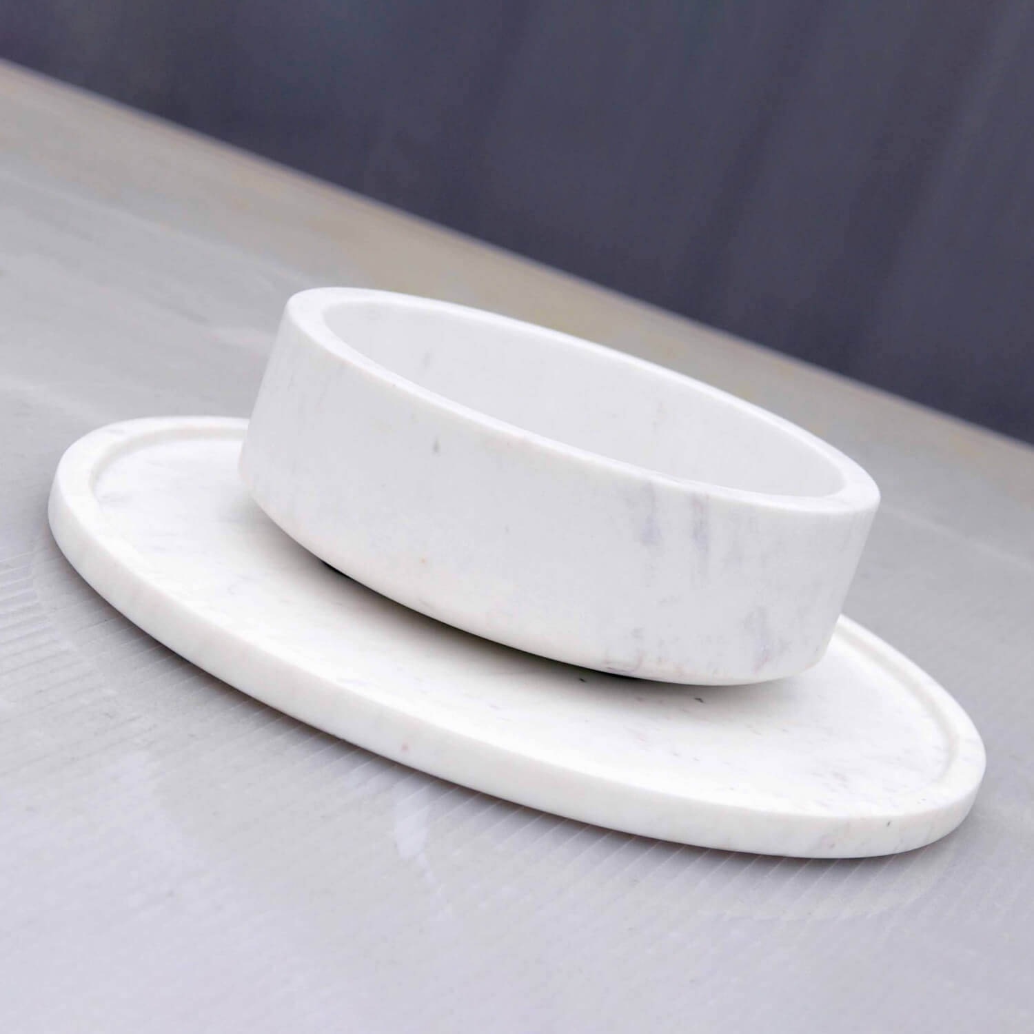 GeneralOption / Mobile / BlackMenu / Forte White Marble Bowl and Tray