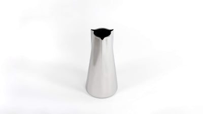Desktop / BlackMenu / Frau Kroger Mirror Glass Container, designed By Christian Metzner