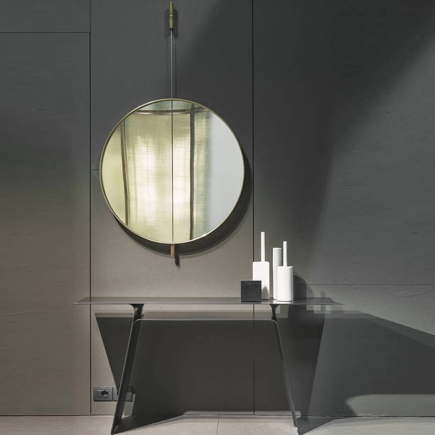Mobile / WhiteMenu / Galileo Mirror, designed by Mario Ferrarini made by Living Divani