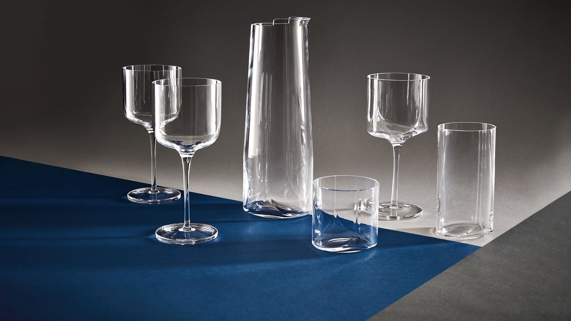 Desktop / WhiteMenu / Hew Tumblers, designed by Zaha Hadid Design
