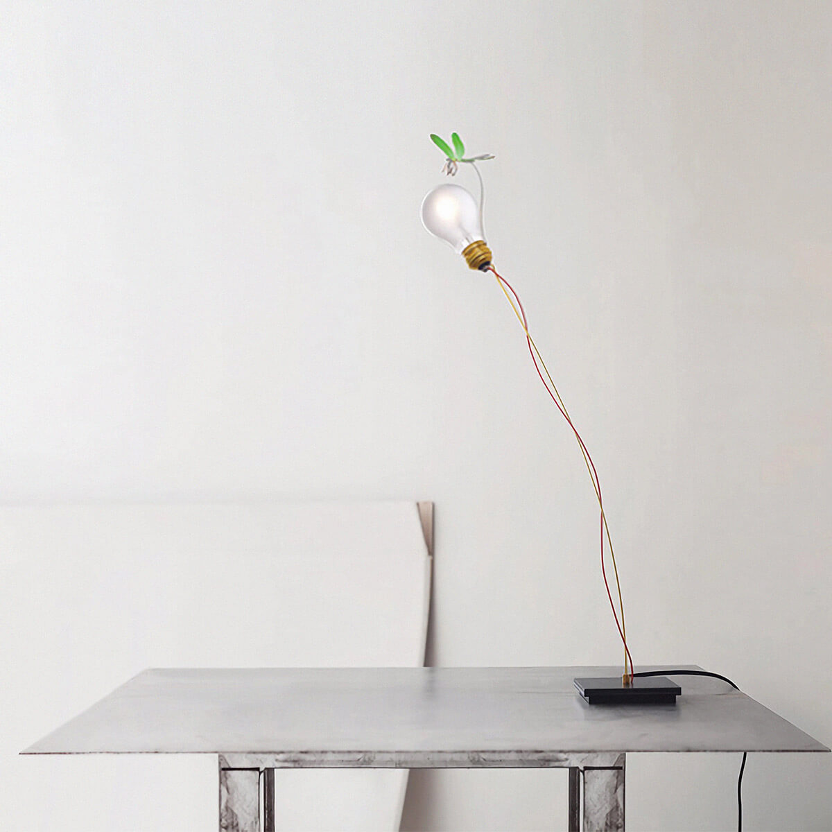 Ingo Maurer Table Lamp I Ricchi Poveri Bzzzz Table Lamp