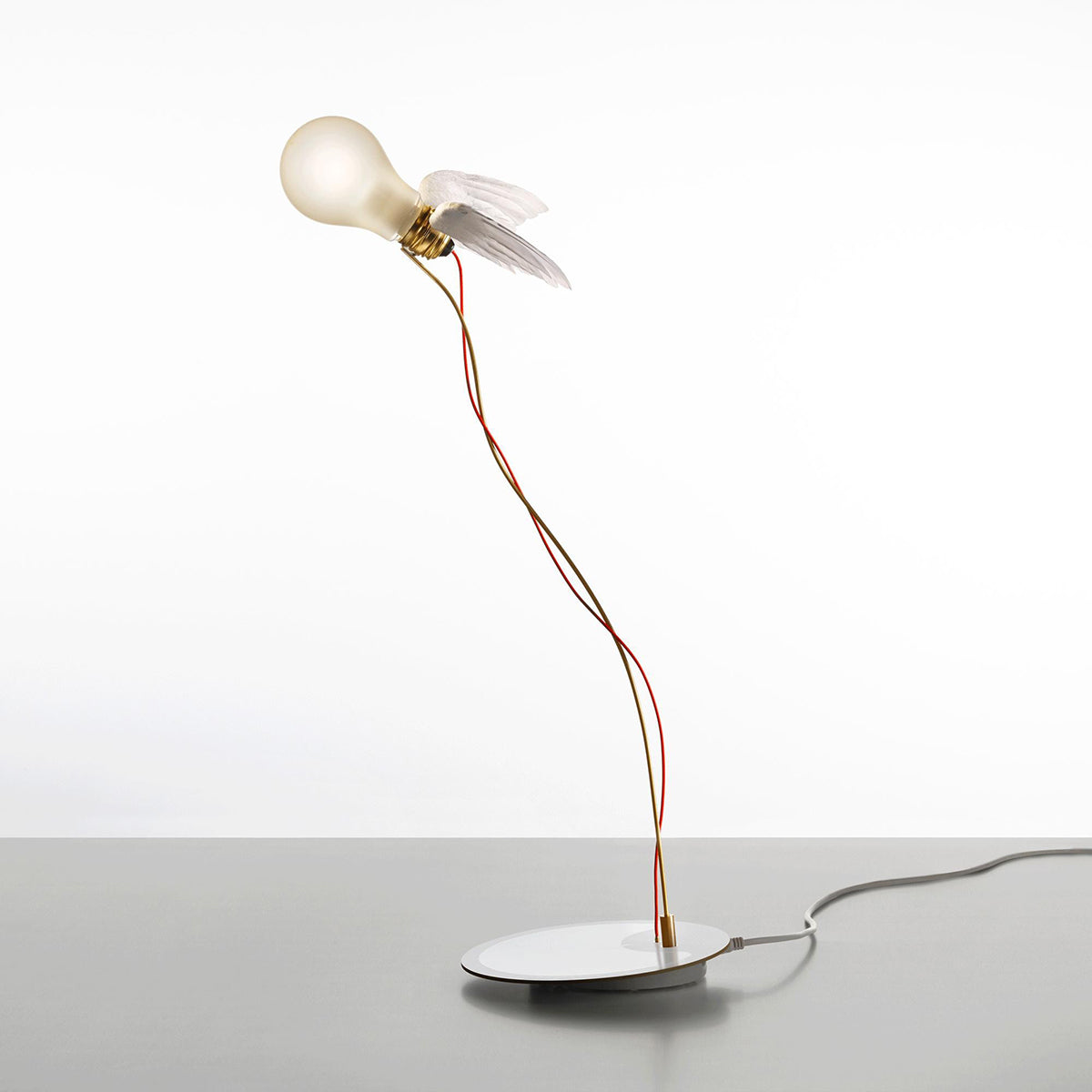 Mobile / WhiteMenu / Lucellino LED Table Lamp