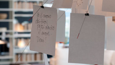 Desktop / BlackMenu / Zettel'z 5 Chandelier, designed by Ingo Maurer