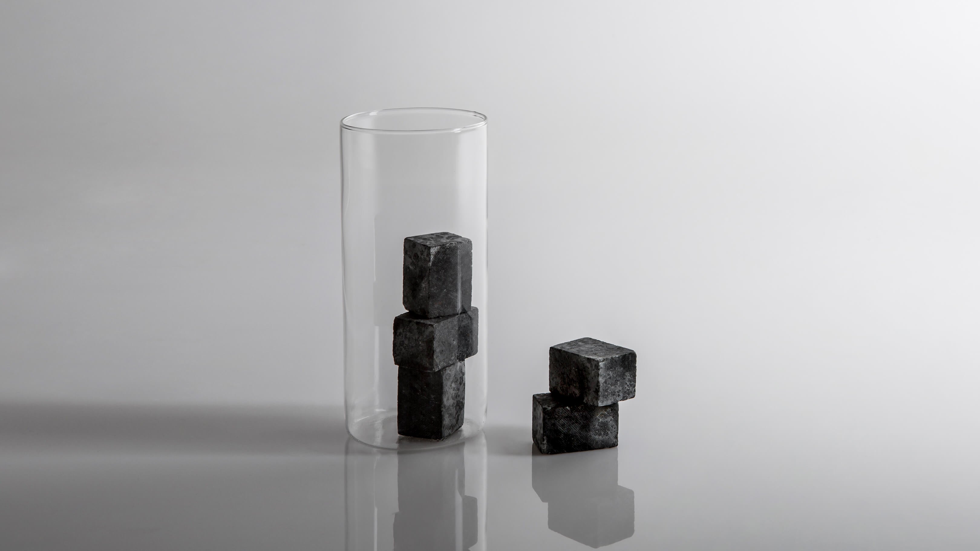 Highball / Desktop / BlackMenu / Lime Line Glassware