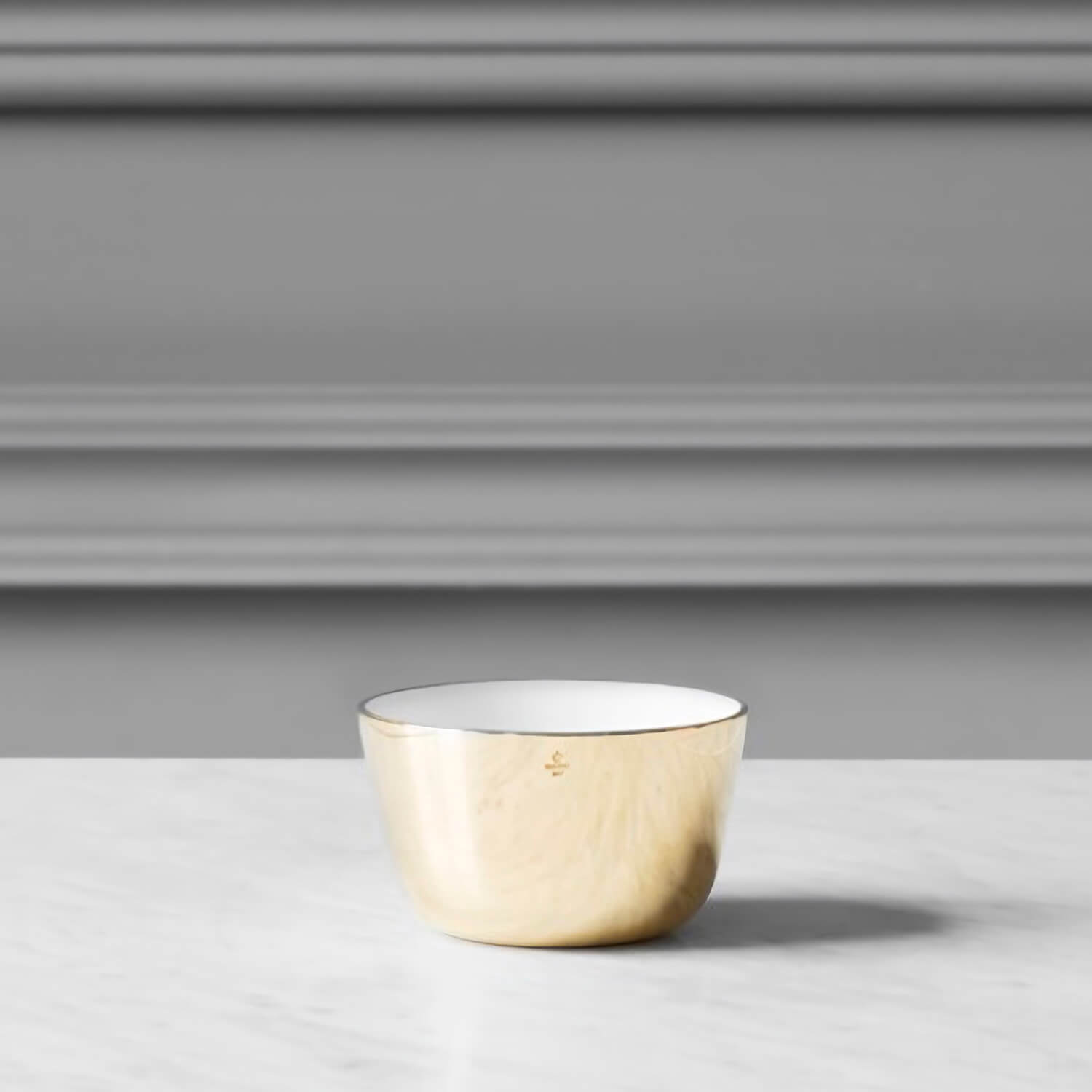 Small / White / Mobile / WhiteMenu / Kolte Bowl, designed by Olof Kolte