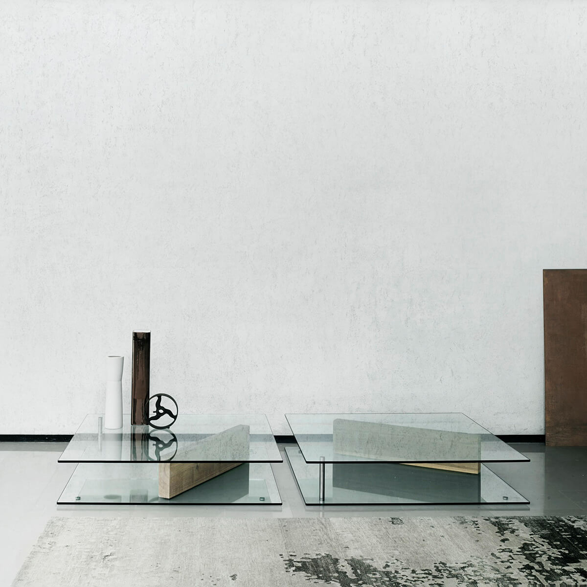 GeneralOption / Mobile / BlackMenu / Plane Coffee Table, designed by Massimo Mariani made by Living Divani