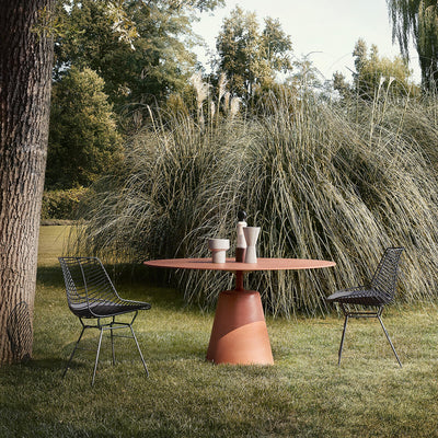 Mobile / BlackMenu / Rock Table designed by Jean-Marie Massaud