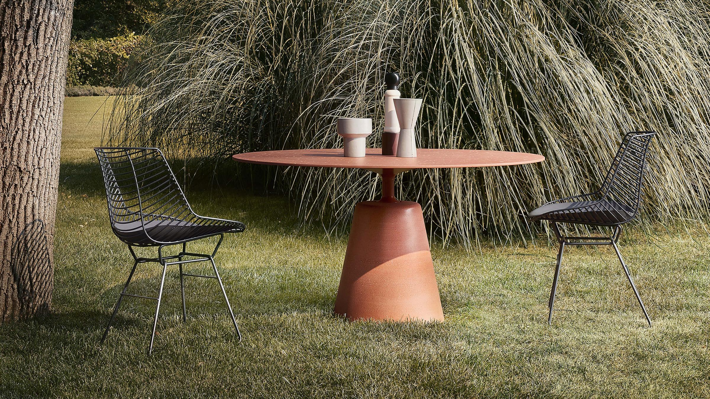 MDF Italia Table Rock Table Outdoor