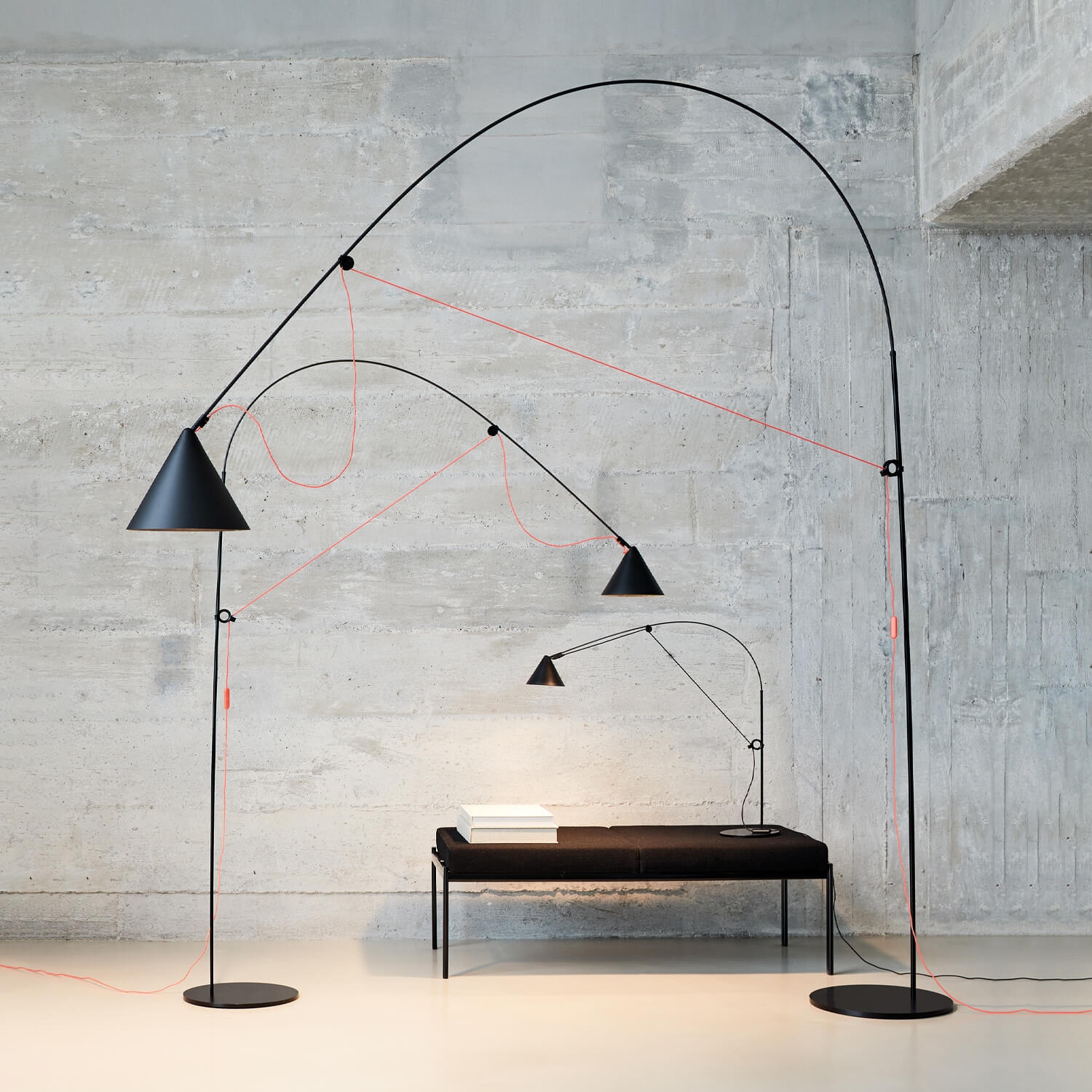 GeneralOption / Mobile / BlackMenu / Ayno Lamp, designed by Stefan Diez
