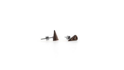 Cone / Walnut/Ebony / Desktop / BlackMenu / Second Life Duo Earrings, designed by Moissue