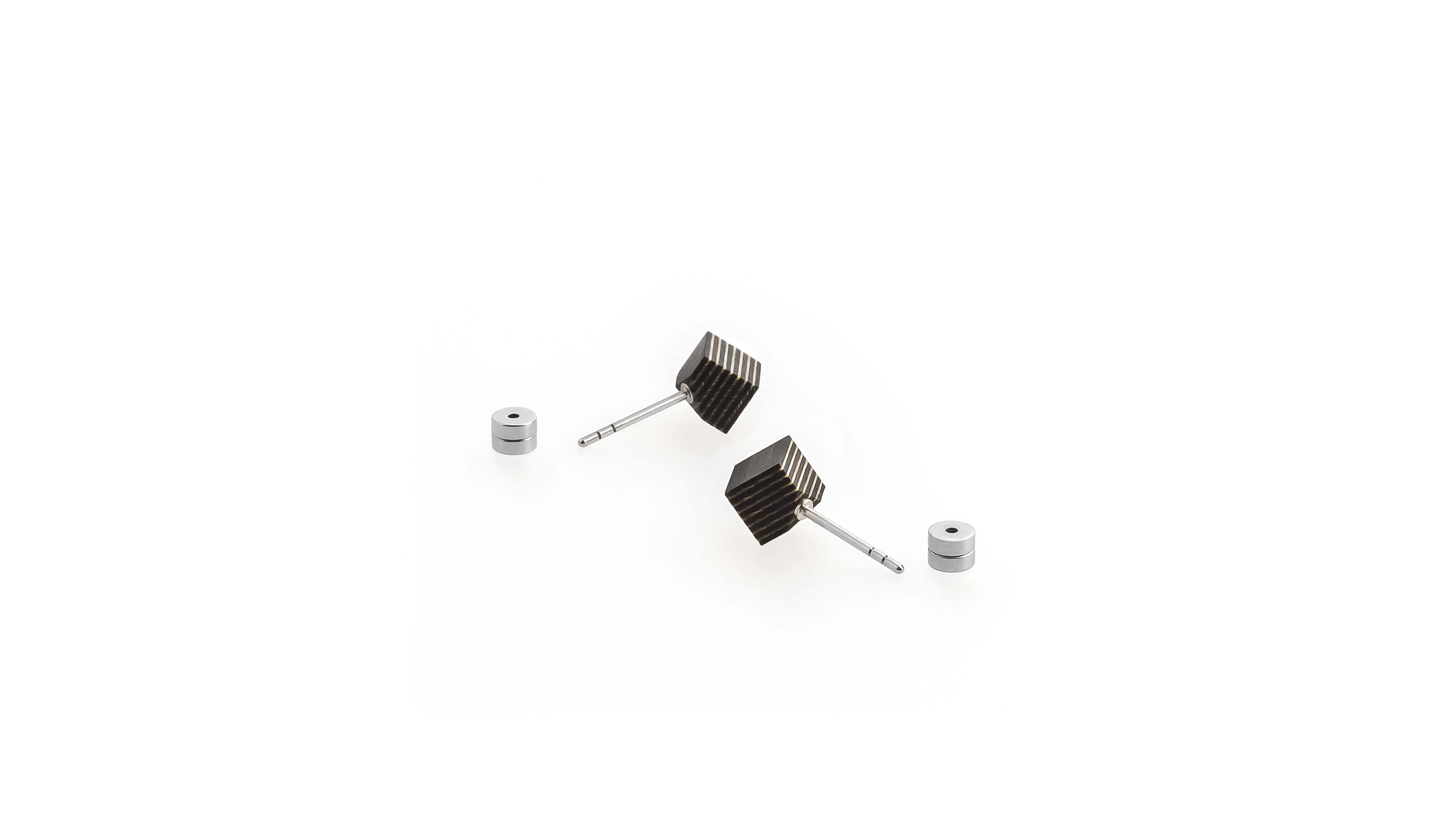 Cube / Sycamore/Ebony / Desktop / BlackMenu / Second Life Duo Earrings, designed by Moissue