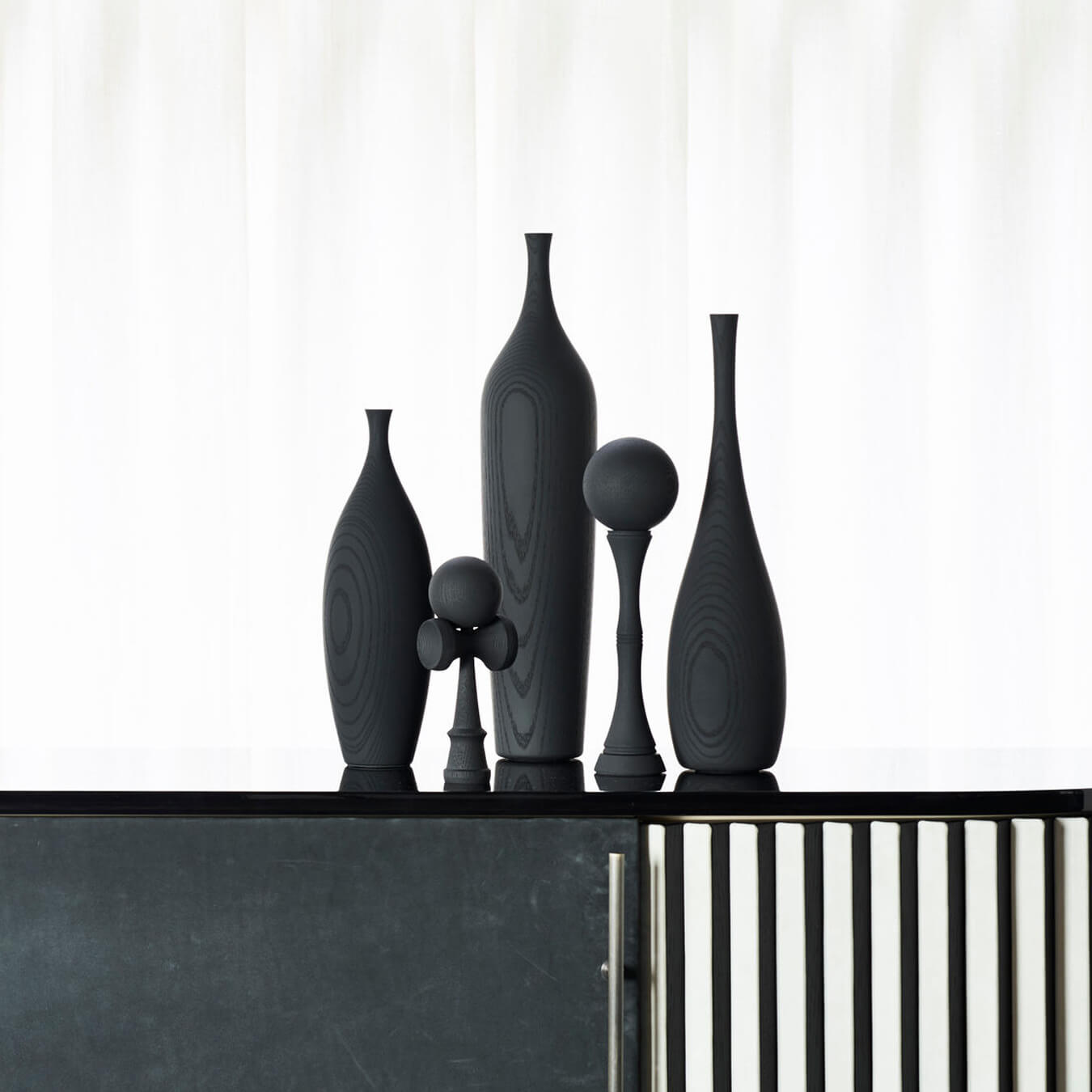 Iwata Vase Linea Vases