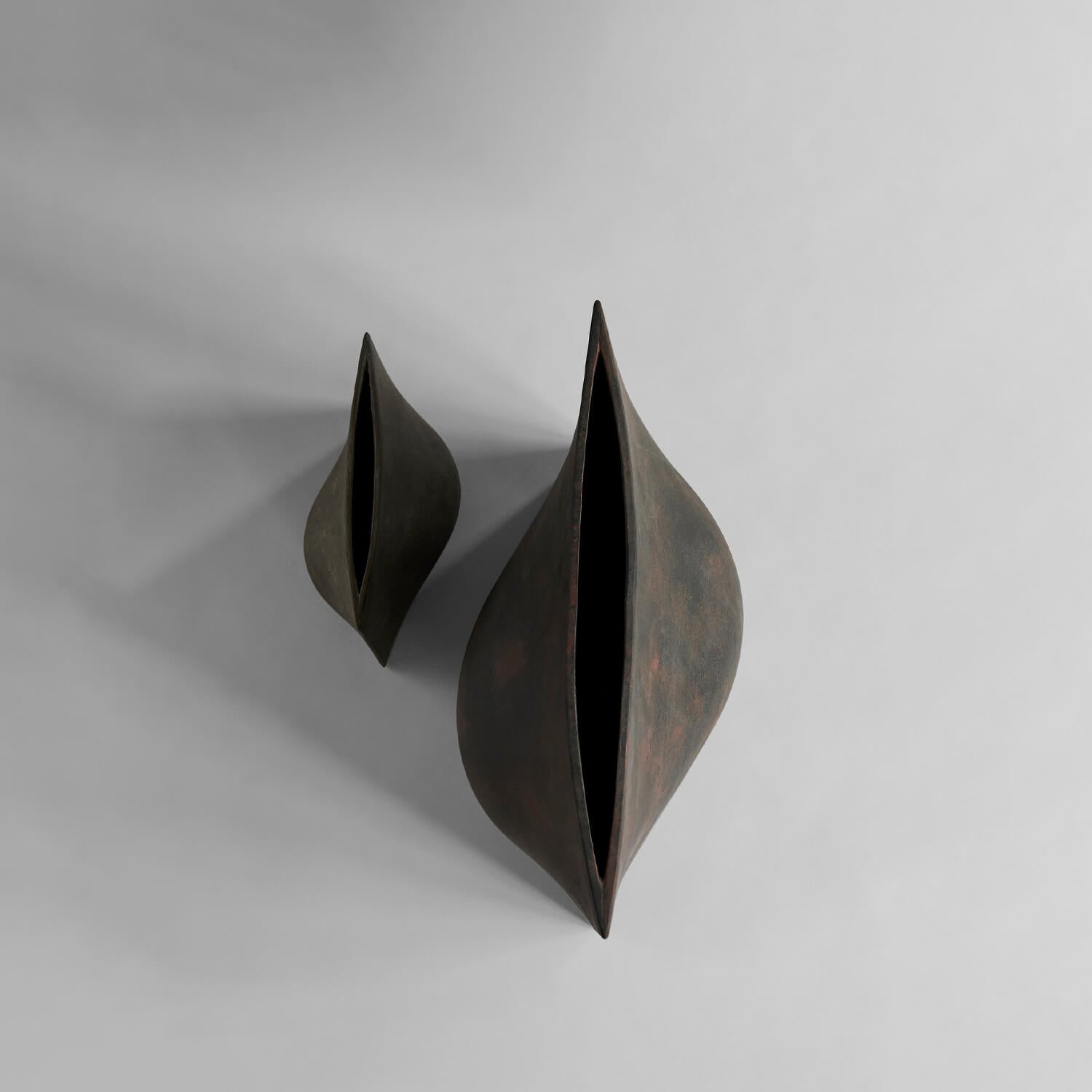 GeneralOption / Mobile / WhiteMenu / Origami Vase, designed by Kristian Sofus Hansen Tommy Hyldahl