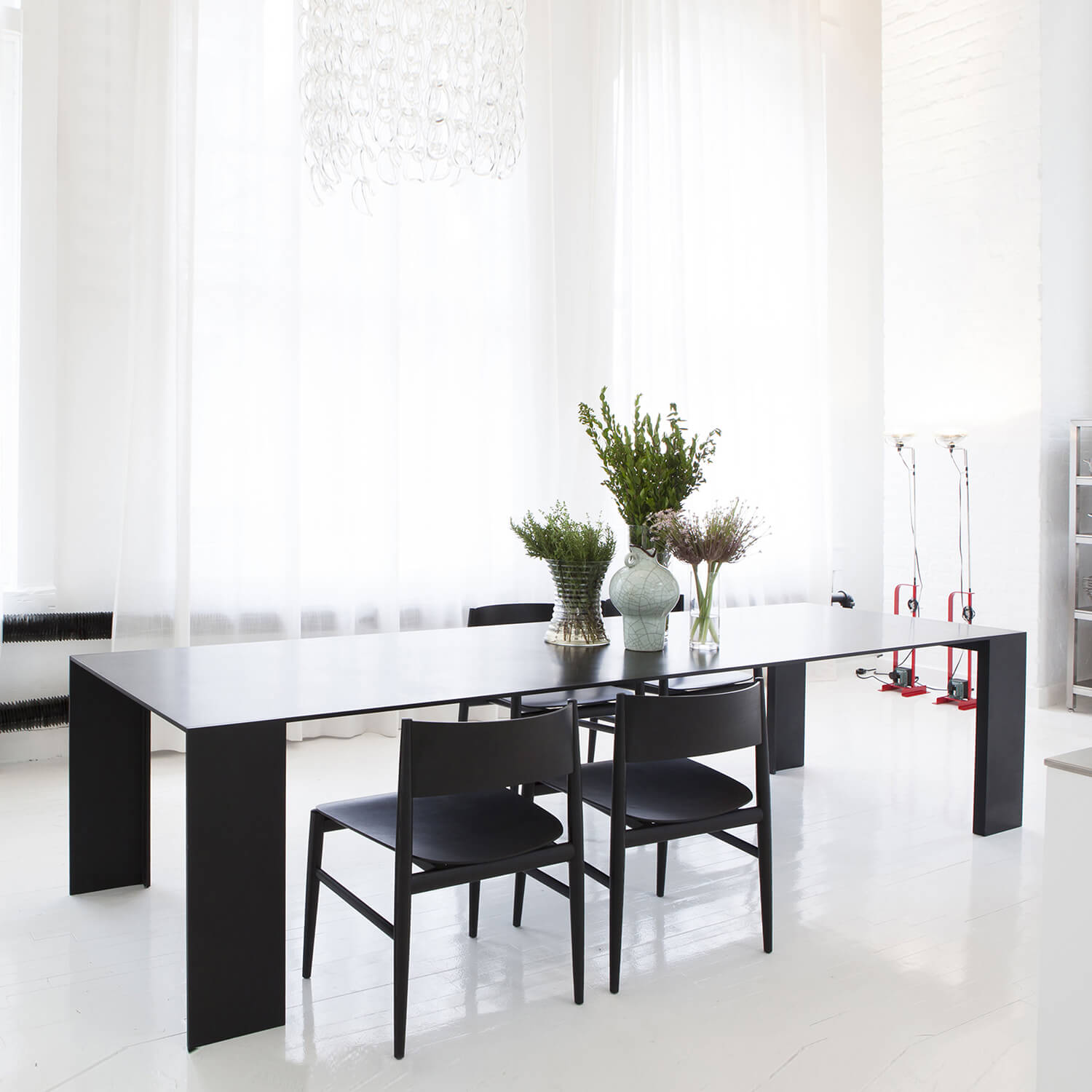 Mobile / BlackMenu / Metallico Table, designed by Piero Lissoni