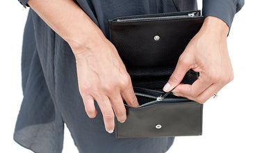 Desktop / WhiteMenu / Carre Royal Sybille Clutch with Shoulder Strap