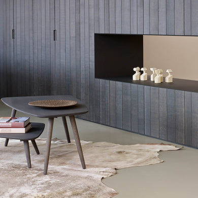 GeneralOption / Mobile / WhiteMenu / The Muses Sculptures, designed by Renaat Ramon