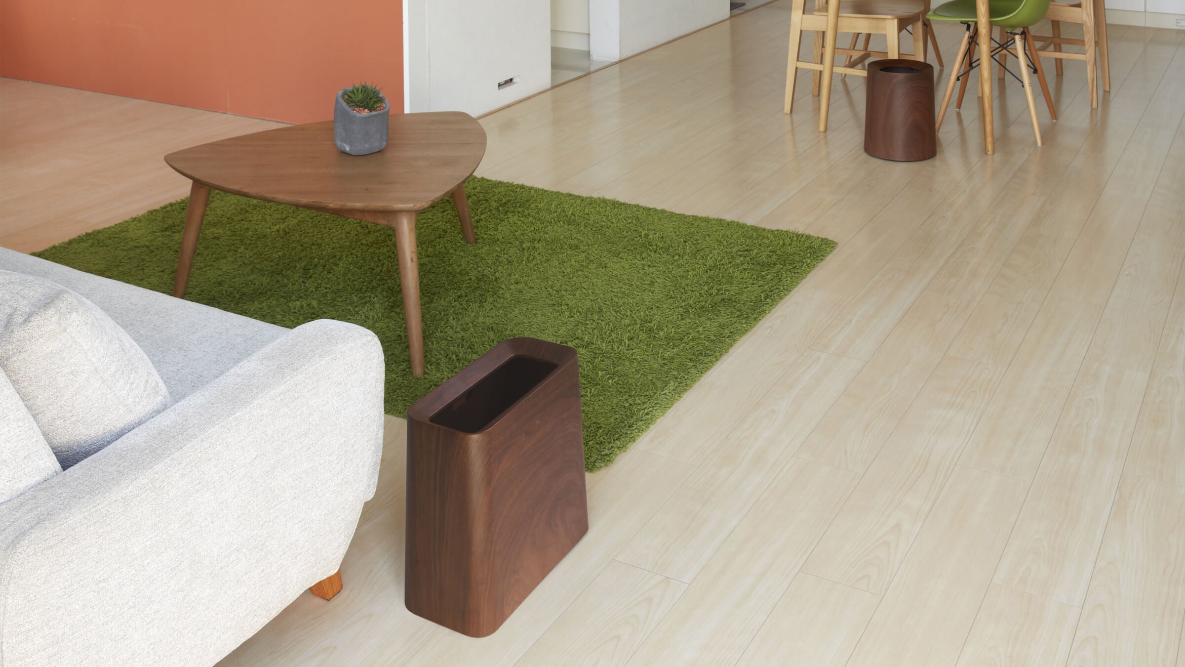 Rosewood / Desktop / WhiteMenu / Tubelor Grande Trash Bin