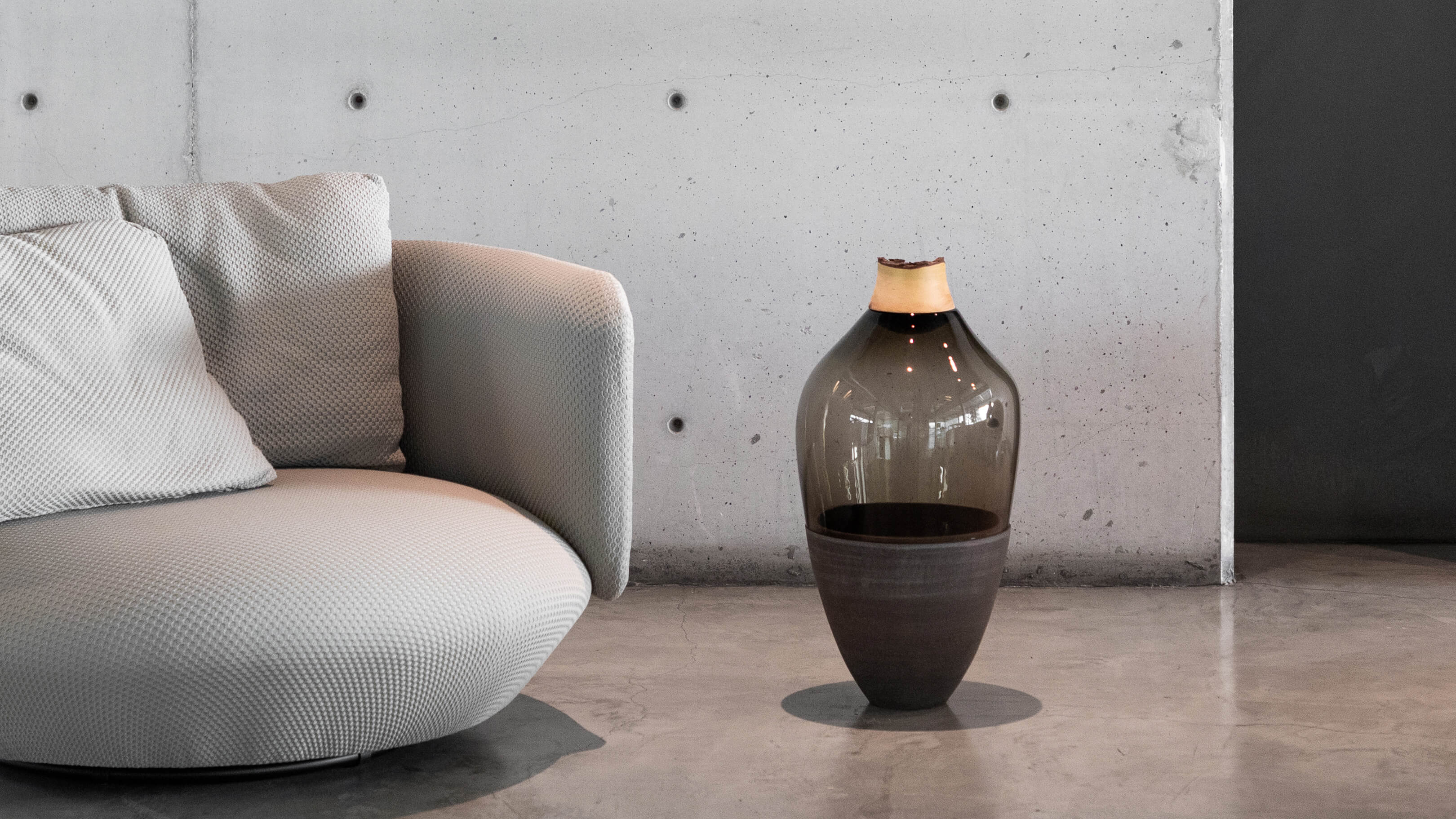 Smoke / Desktop / BlackMenu / Stacking Vessels, designed by Utopia and Utility