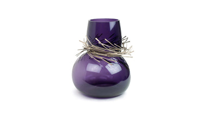 Dark Violet / Desktop / BlackMenu / Cabaret Vase, Vanessa Mitrani
