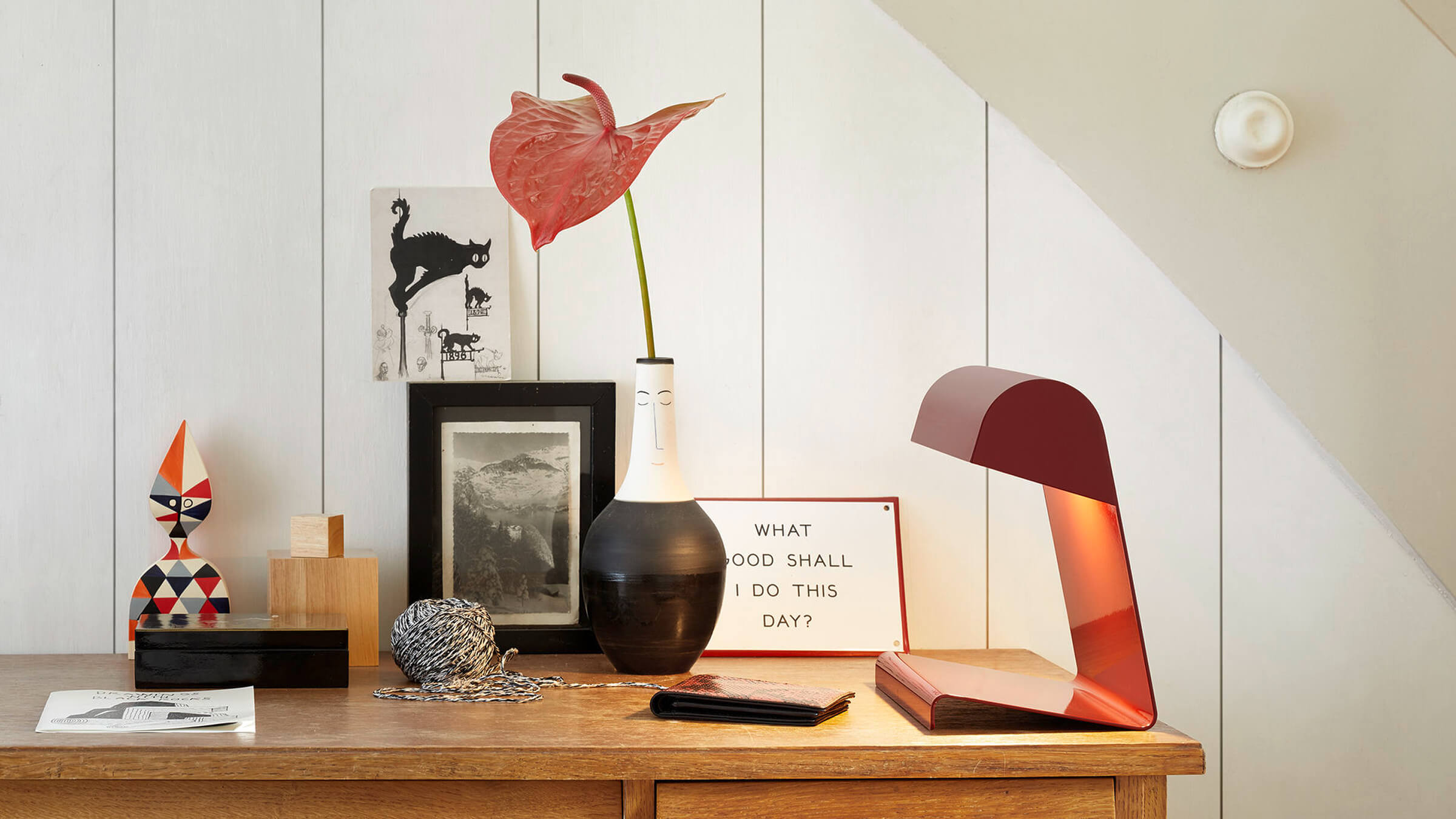 GeneralOption / Desktop / BlackMenu / Wooden Dolls, designed by Alexander Girard made by Vitra