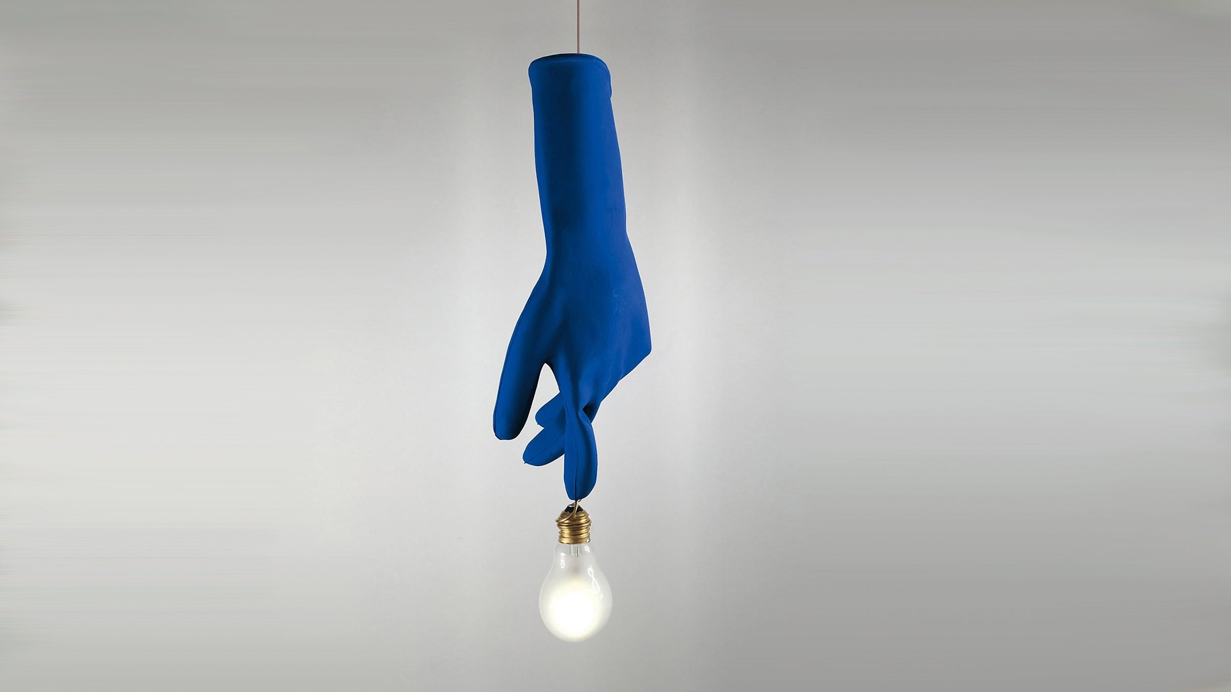 Desktop / BlackMenu / Luzy Pendant Lamp, designed by Davide Groppi