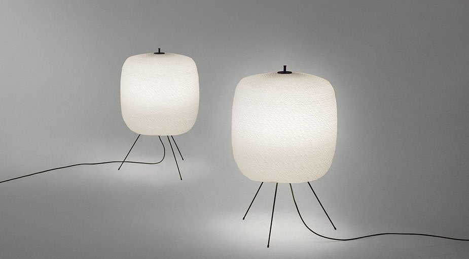 Desktop / WhiteMenu / Shoji designed by Davide Groppi and Paola Lenti
